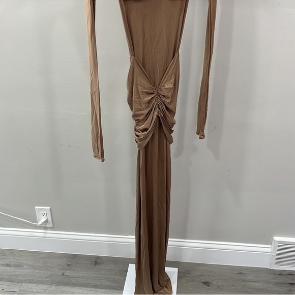 Helsa Josephine Dress - Picture 4 of 9